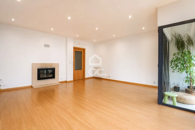 Apartamento T3 para Venda em Ovar, São João, Arada e São Vicente de Pereira Jusã Foto 5