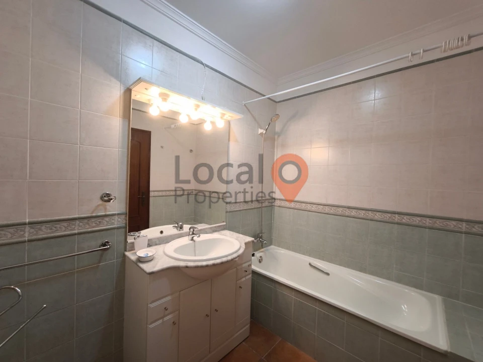 Apartamento T3 para Venda em Lagos (São Sebastião e Santa Maria) Foto 22