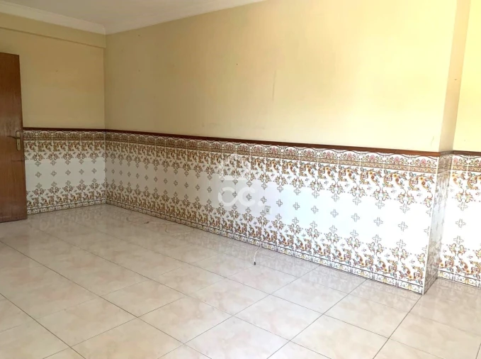 Apartamento T2 para Venda em Amora Foto 8