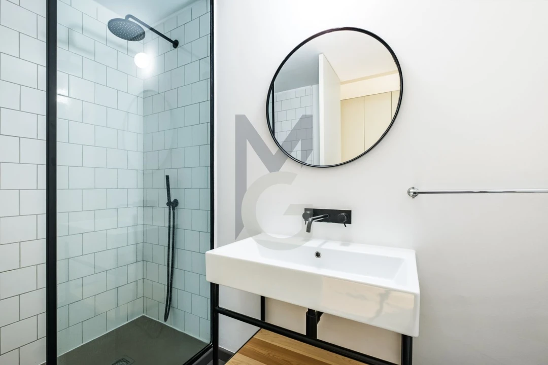 Apartamento T2 para Venda em Arroios Foto 32