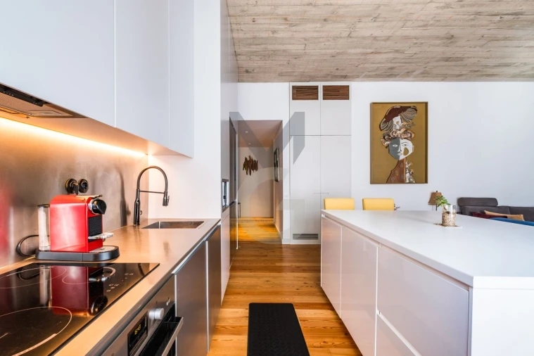 Apartamento T2 para Venda em Arroios Foto 13