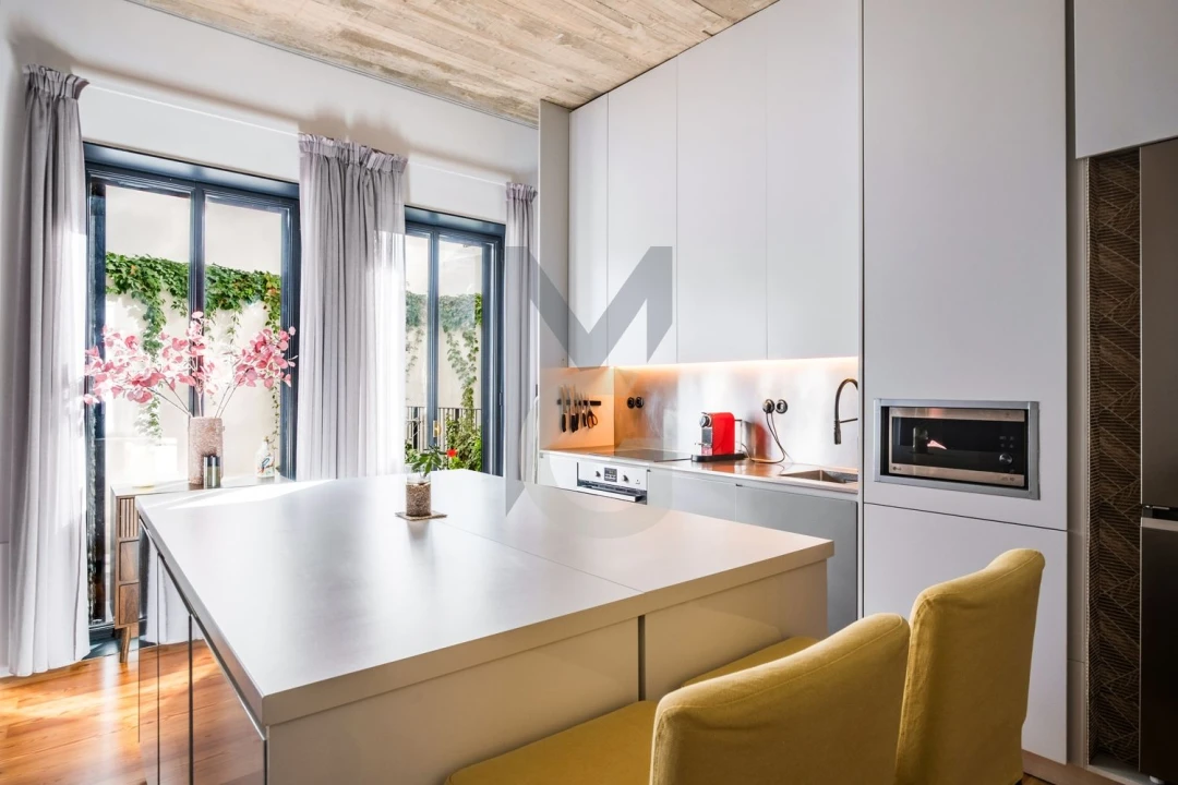 Apartamento T2 para Venda em Arroios Foto 10
