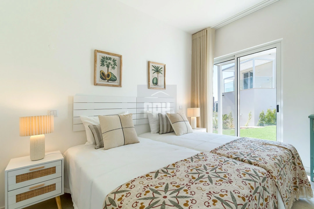 Apartamento T3 para Venda em Silves Foto 13