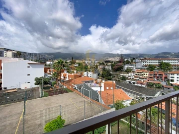 Apartamento T3 para Venda em São Martinho