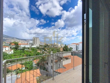 Apartamento T3 para Venda em São Martinho