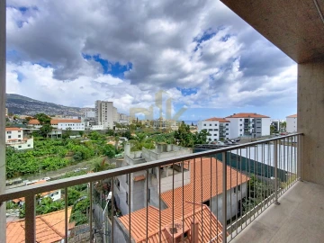 Apartamento T3 para Venda em São Martinho