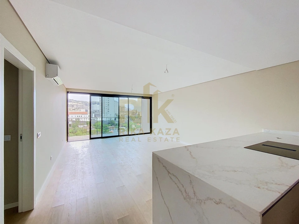 Apartamento T3 para Venda em São Martinho Foto 2