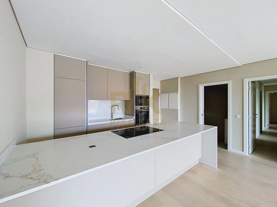Apartamento T3 para Venda em São Martinho Foto 9