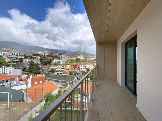 Apartamento T3 para Venda em São Martinho Foto 32