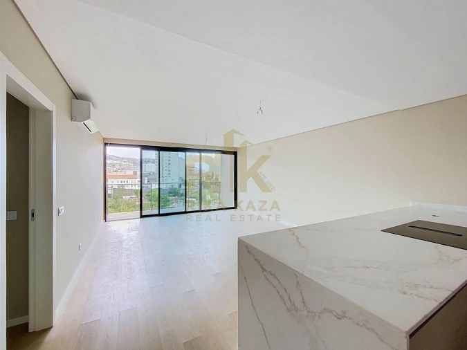 Apartamento T3 para Venda em São Martinho Foto 2