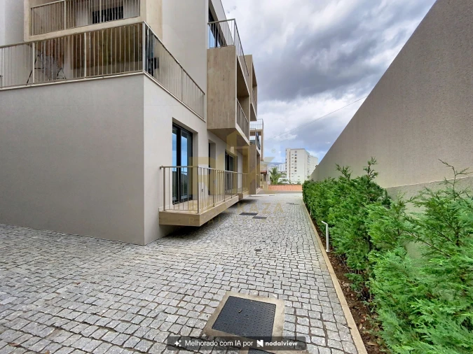 Apartamento T3 para Venda em São Martinho Foto 38