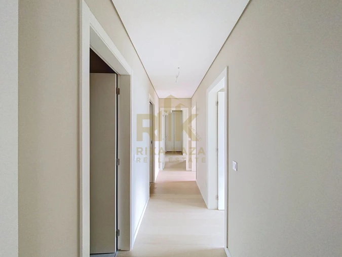 Apartamento T3 para Venda em São Martinho Foto 13