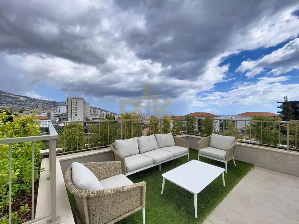 Apartamento T3 para Venda em São Martinho Foto 40