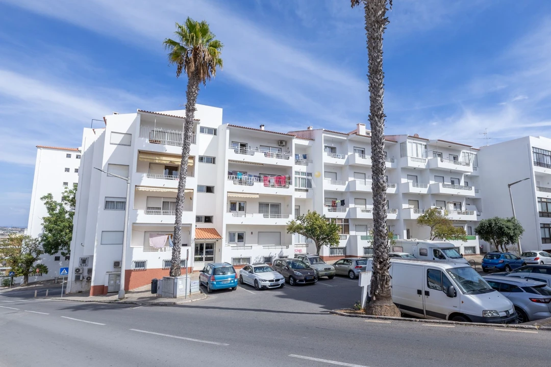 Apartamento T2 para Venda em Lagos (São Sebastião e Santa Maria) Foto 1