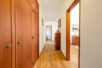 Apartamento T2 para Venda em Lagos (São Sebastião e Santa Maria)