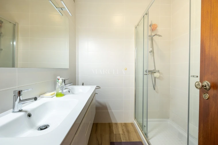 Apartamento T2 para Venda em Lagos (São Sebastião e Santa Maria) Foto 17