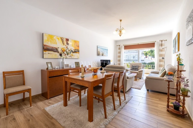 Apartamento T2 para Venda em Lagos (São Sebastião e Santa Maria) Foto 2