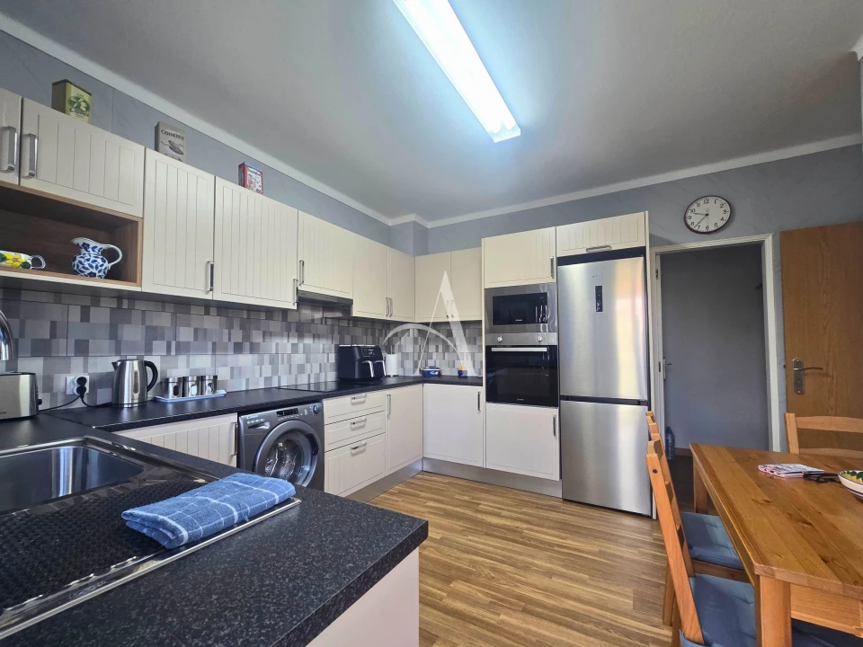 Apartamento T3 para Venda em São Brás de Alportel Foto 7