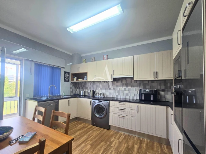 Apartamento T3 para Venda em São Brás de Alportel Foto 3