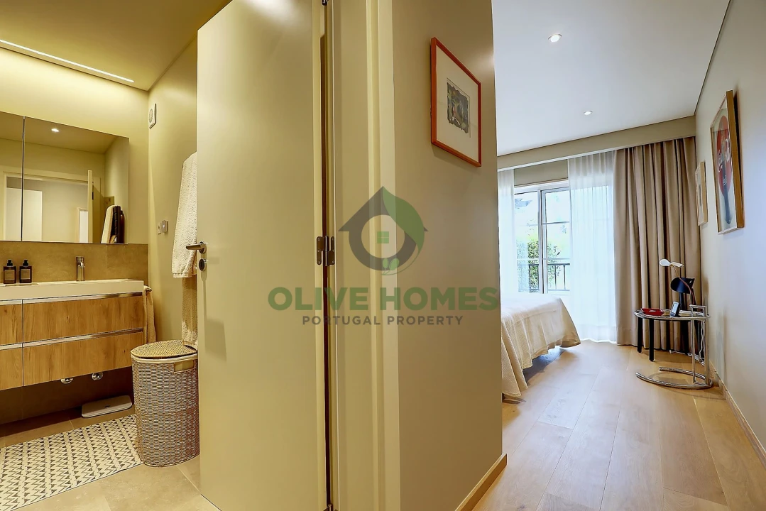 Apartamento T3 para Venda em Quarteira Foto 12