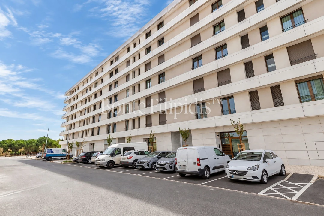 Apartamento T2 para Venda em Póvoa de Santa Iria e Forte da Casa Foto 4