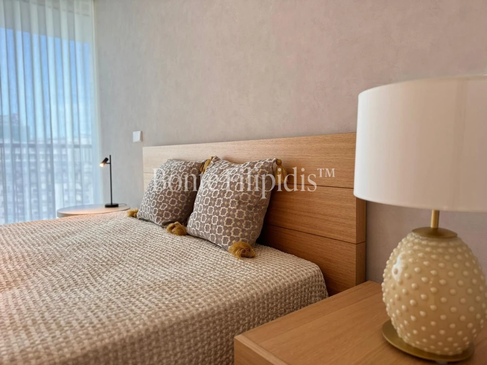 Apartamento T1 para Arrendamento em Campolide Foto 15