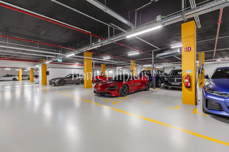 Apartamento T1 para Arrendamento em Campolide Foto 17
