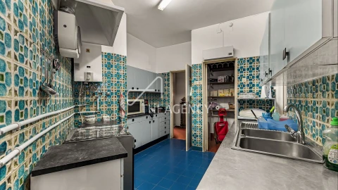 Apartamento T3 para Venda em Arroios