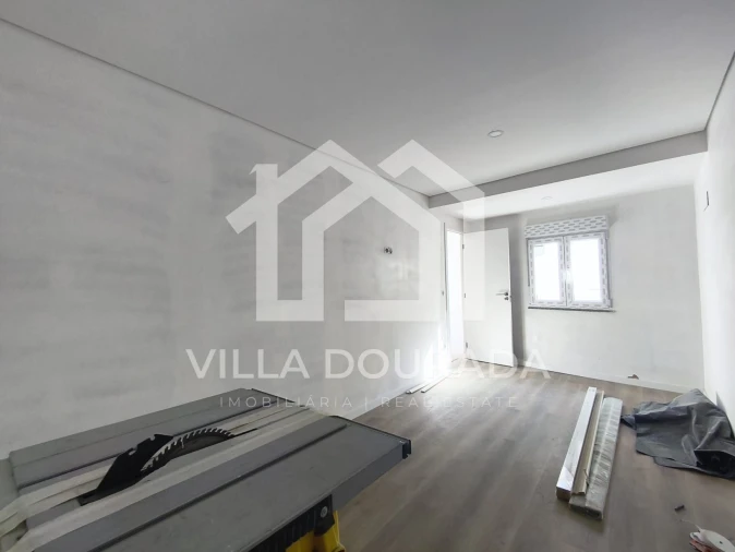 Moradia T3 para Venda em Santa Marinha e São Pedro da Afurada Foto 7