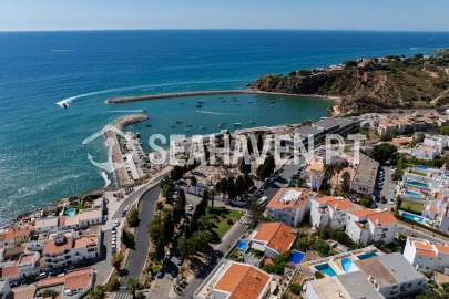 Moradia T5 para Venda em Albufeira e Olhos de Água