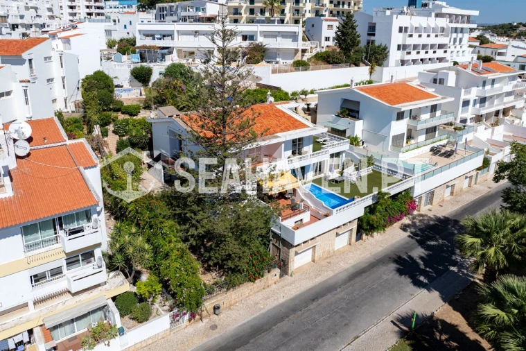 Moradia T5 para Venda em Albufeira e Olhos de Água Foto 26
