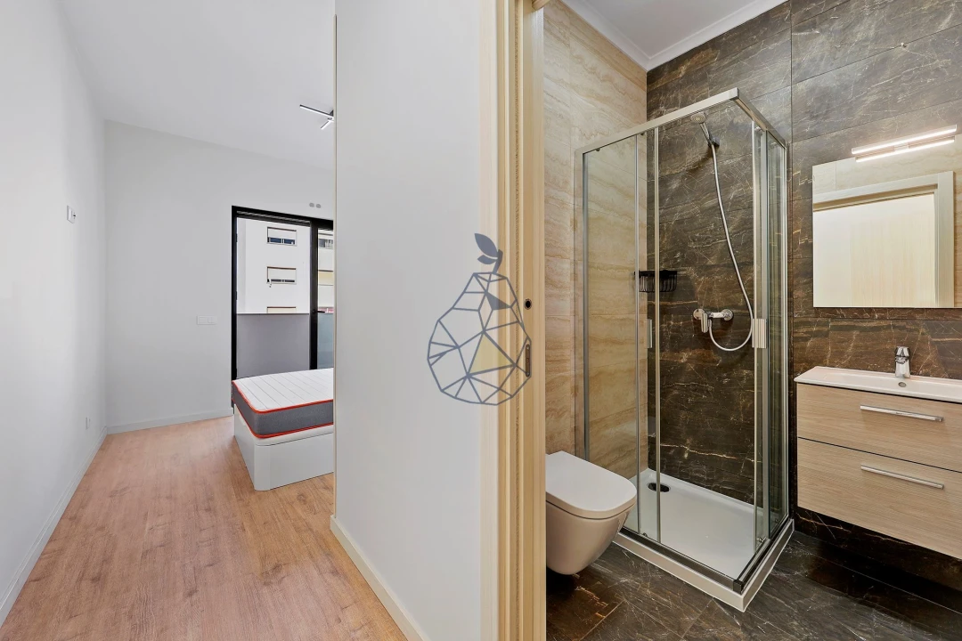 Apartamento T4 para Venda em Portimão Foto 27