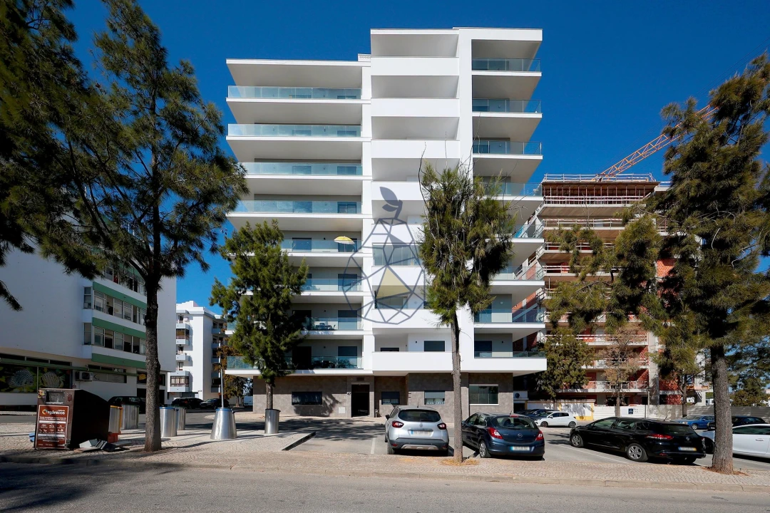 Apartamento T4 para Venda em Portimão Foto 1