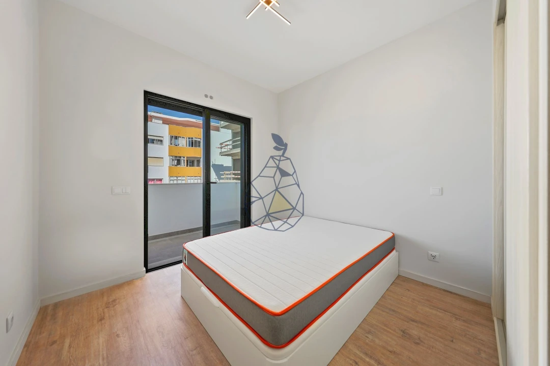 Apartamento T4 para Venda em Portimão Foto 34