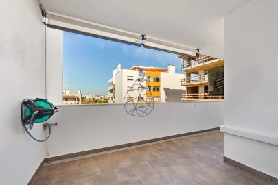 Apartamento T4 para Venda em Portimão