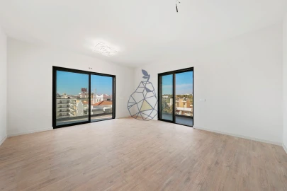 Apartamento T4 para Venda em Portimão