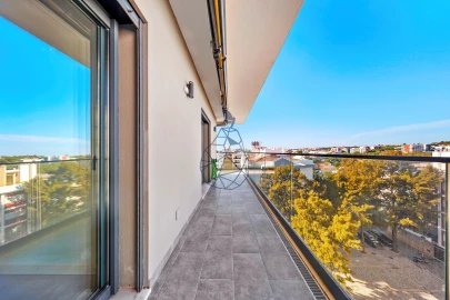 Apartamento T4 para Venda em Portimão