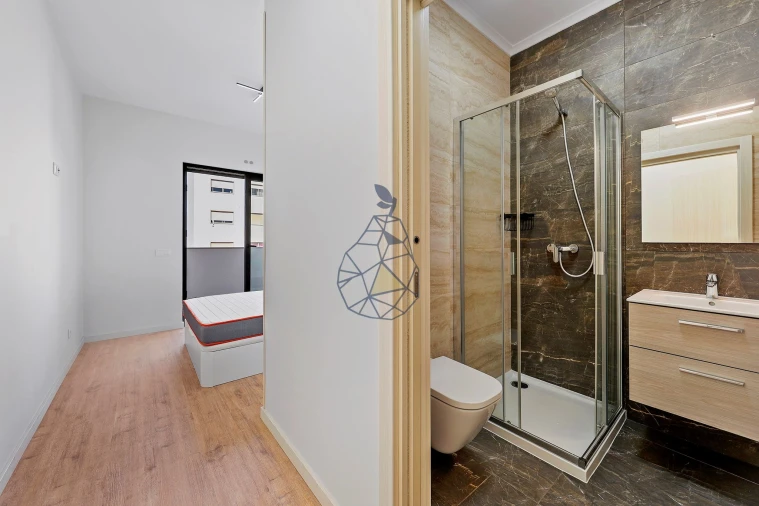 Apartamento T4 para Venda em Portimão Foto 27