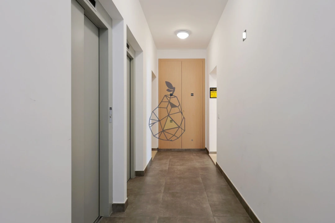 Apartamento T4 para Venda em Portimão Foto 39