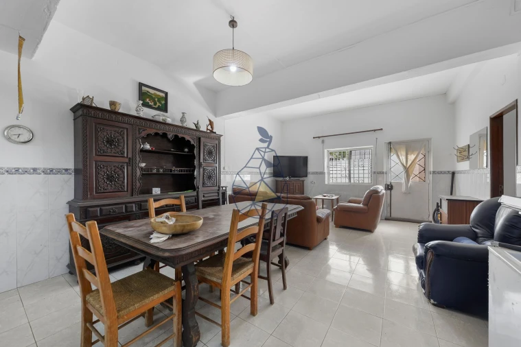 Quinta T6 para Venda em Silves Foto 52