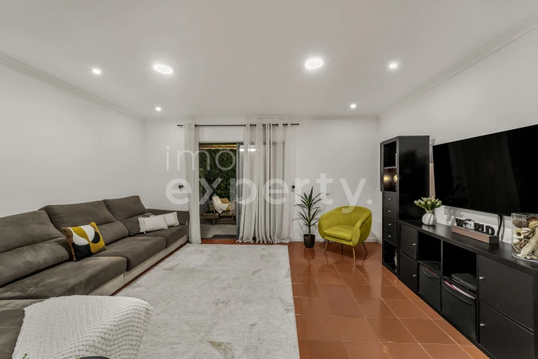 Moradia T3 para Venda em Alhos Vedros Foto 5