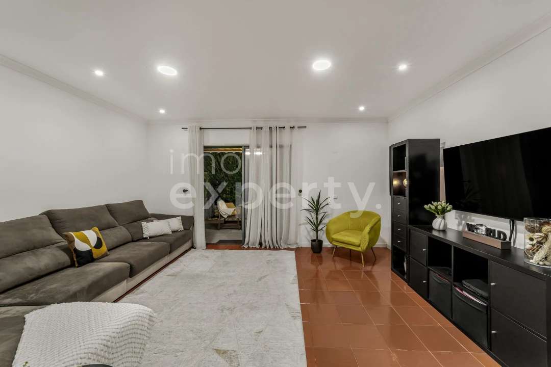 Moradia T3 para Venda em Alhos Vedros Foto 5