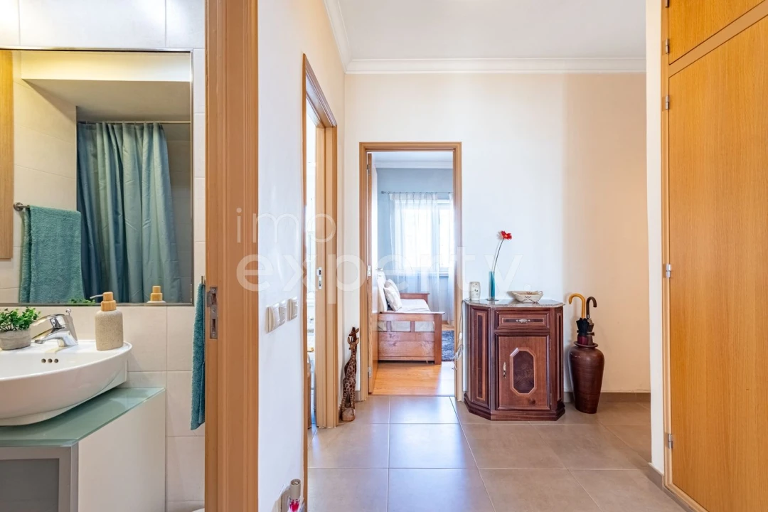 Apartamento T2 para Venda em Marvila Foto 9