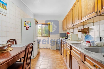 Apartamento T3 para Venda em Baixa da Banheira e Vale da Amoreira