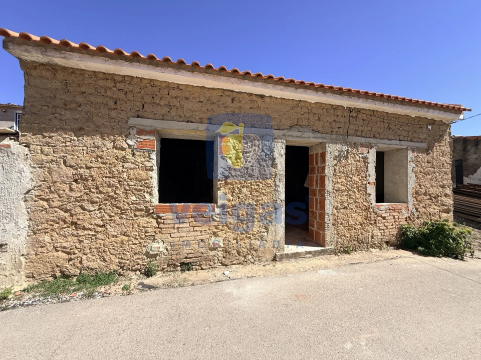 Moradia T2 para Venda em Vermelha Foto 18
