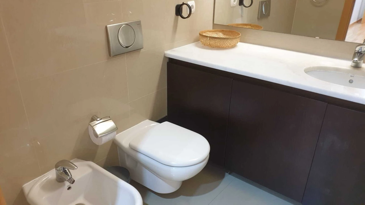 Apartamento T2 para Arrendamento em Ponta Delgada (São Sebastião) Foto 22