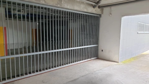 Apartamento T2 para Arrendamento em Ponta Delgada (São Sebastião)