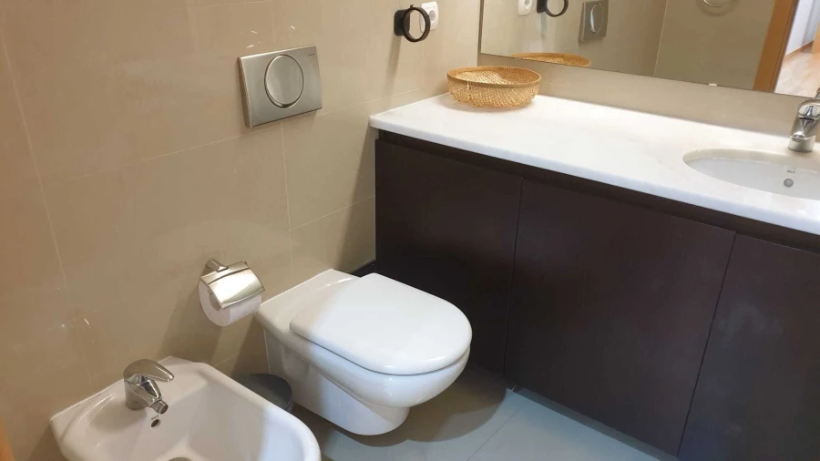 Apartamento T2 para Arrendamento em Ponta Delgada (São Sebastião) Foto 22