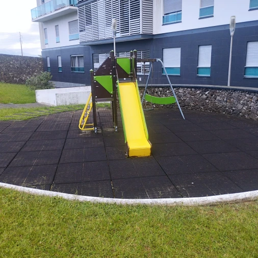 Apartamento T2 para Arrendamento em Ponta Delgada (São Sebastião) Foto 39