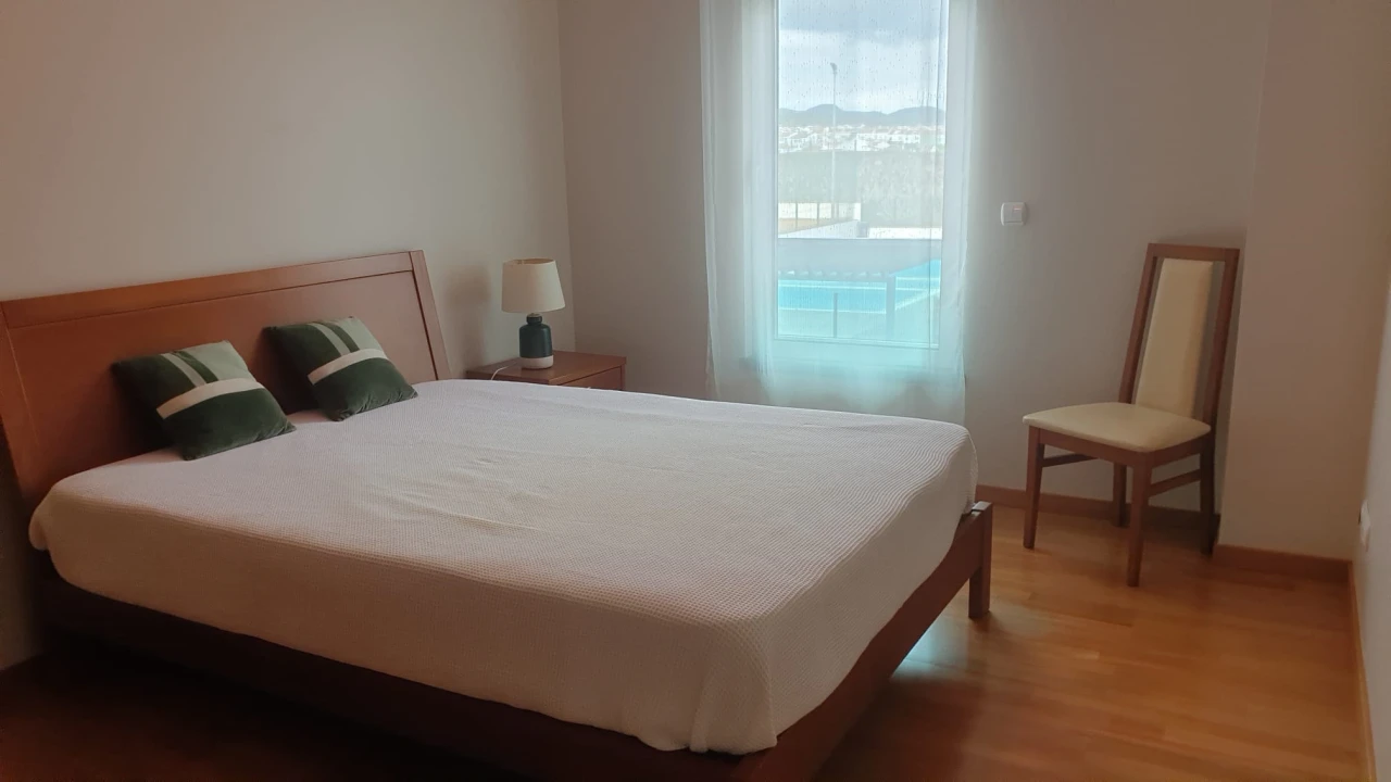 Apartamento T2 para Arrendamento em Ponta Delgada (São Sebastião) Foto 19